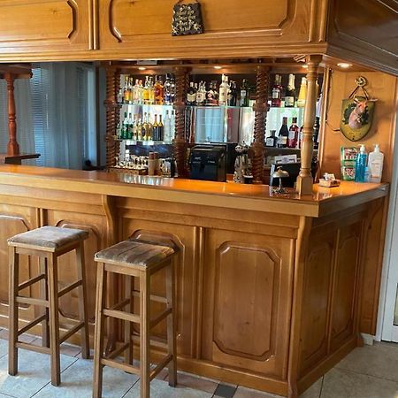 סופיה Family Hotel Zdravets מראה חיצוני תמונה